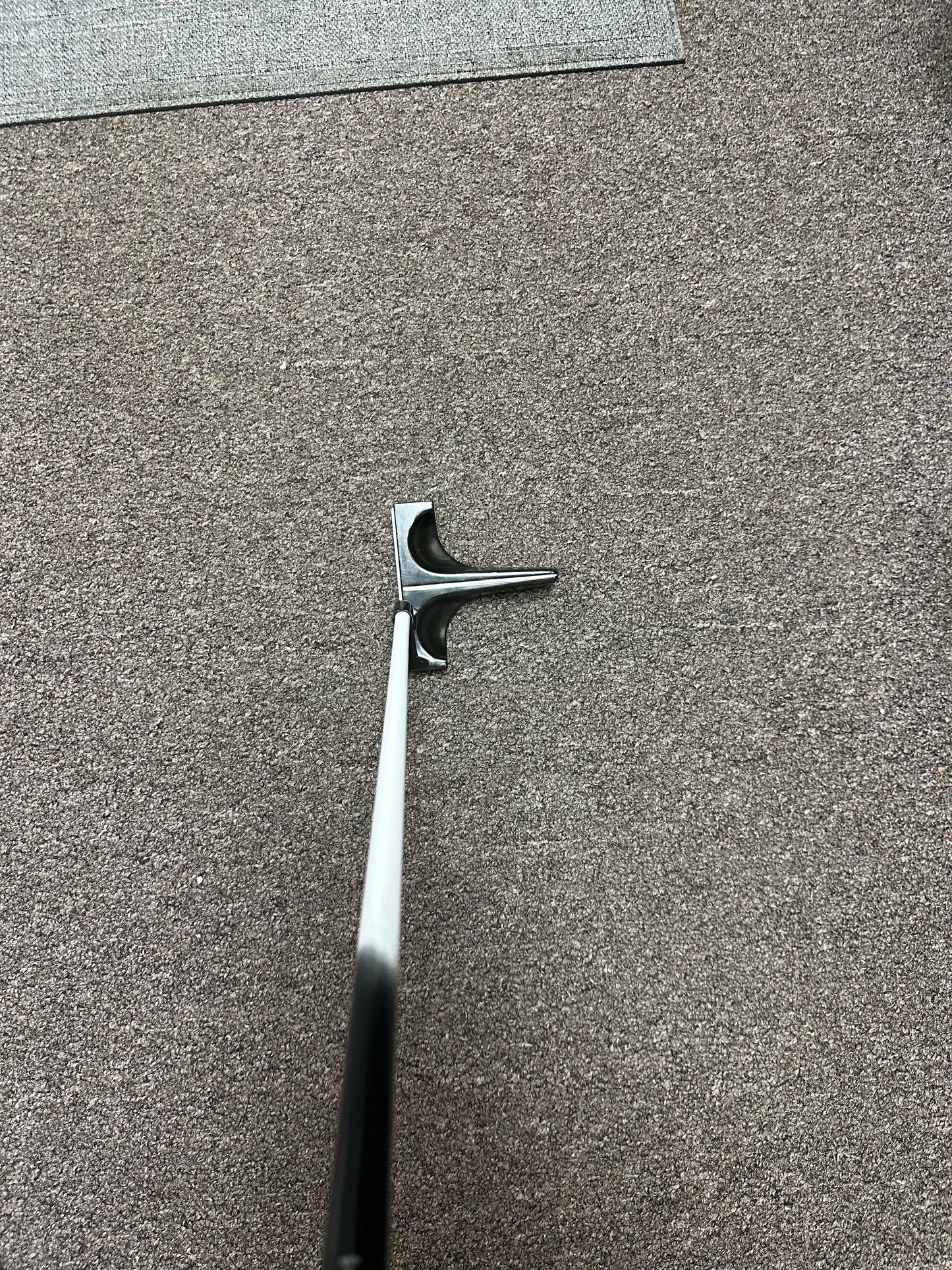 Stingray Titanium Magnesium composition Alloy Putter