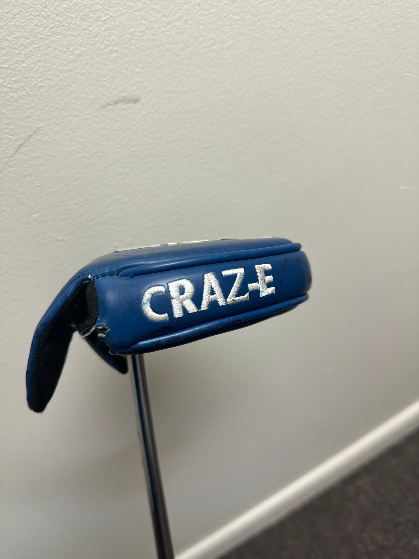 PING G5i Craz-E L Putter with a new PING Grip and Cover