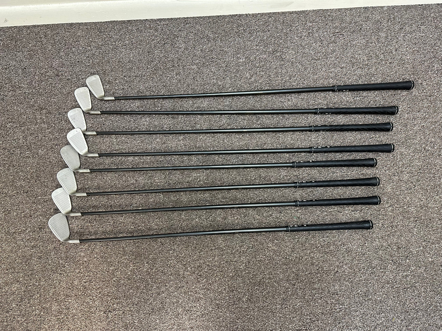 PING i3 Black Dot oversize Iron set with Graphite shaft, Stiff flex