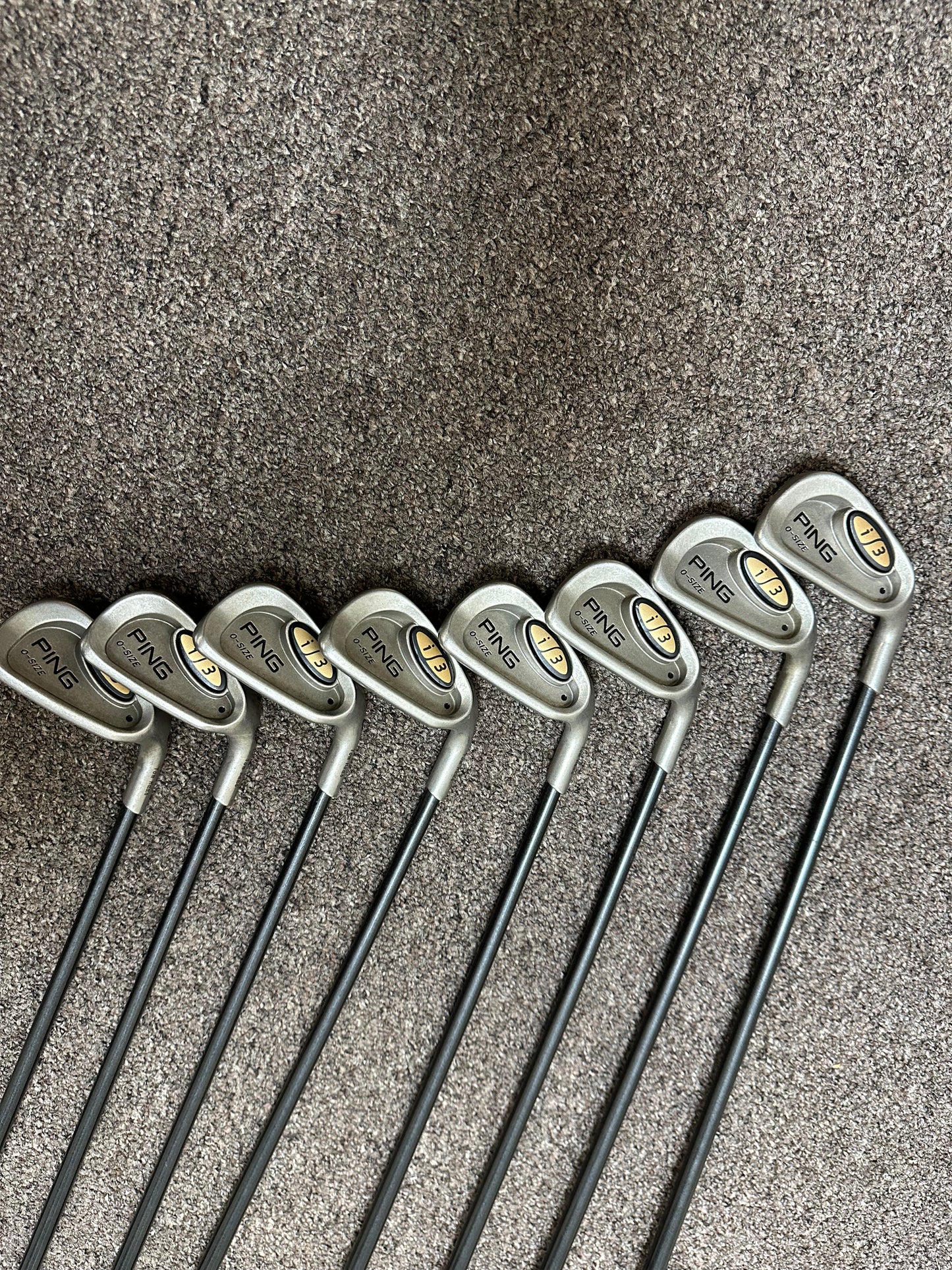 PING i3 Black Dot oversize Iron set with Graphite shaft, Stiff flex